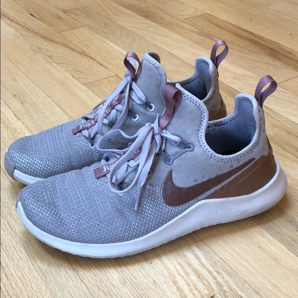Women’s Nike Free Training// Size: 7
